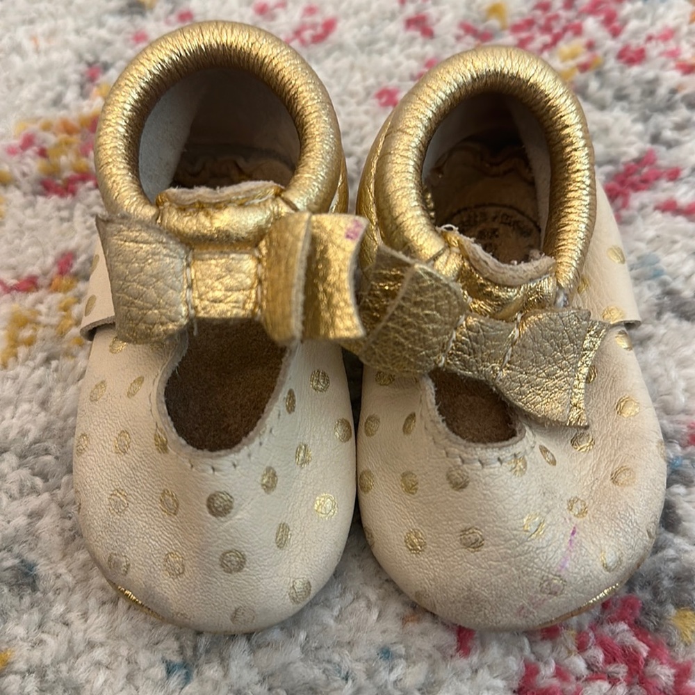 Freshly Picked Cream Heirloom Ballet Flat Bow Mocc